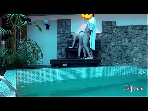❤️ Chefe convida criada para a piscina, mas não conseguiu resistir a um ❤️ Porno fodido em porno pt.mypornpics.ru ❌❤